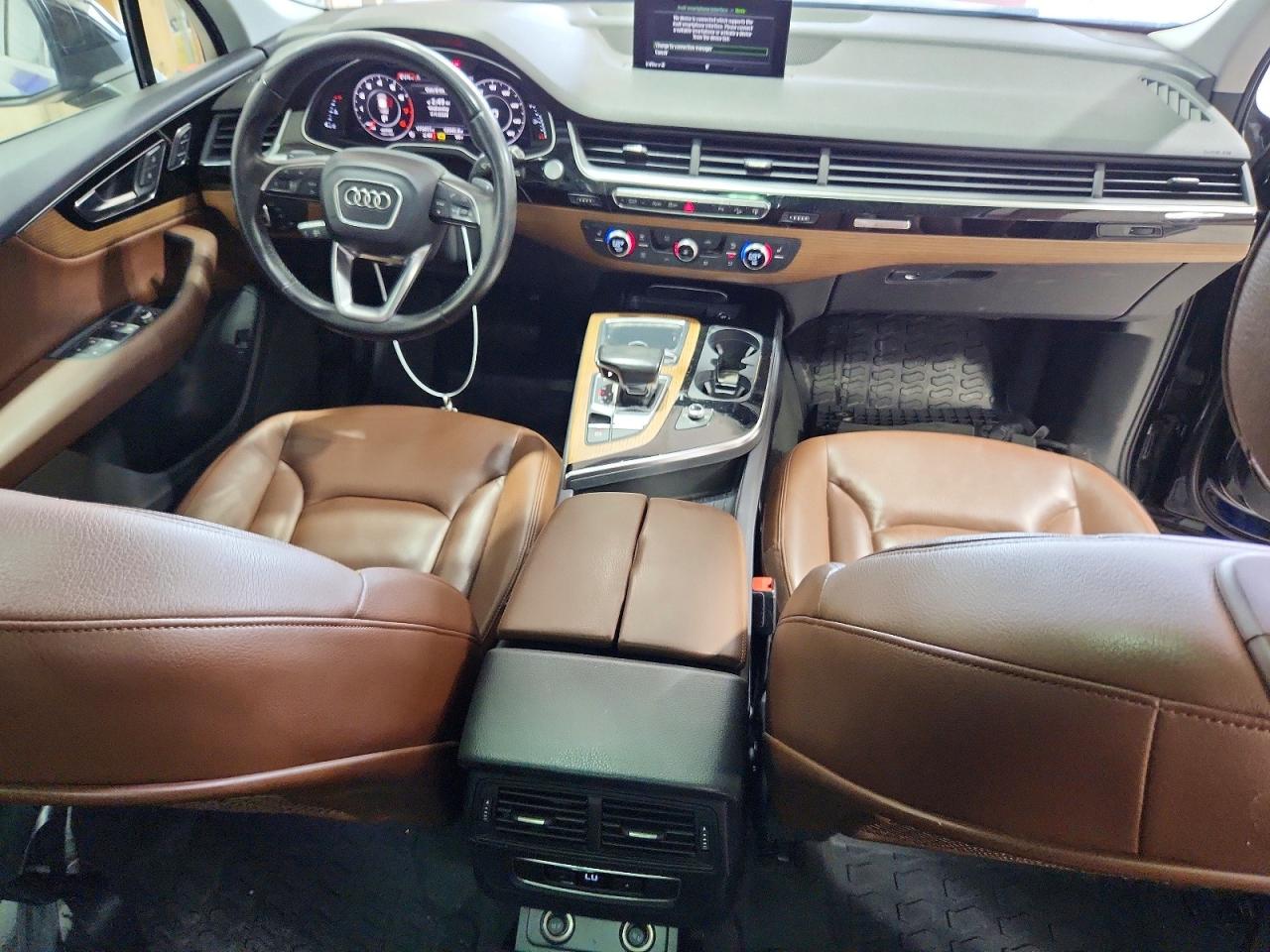 2017 AUDI Q7 quattro Premium Plus