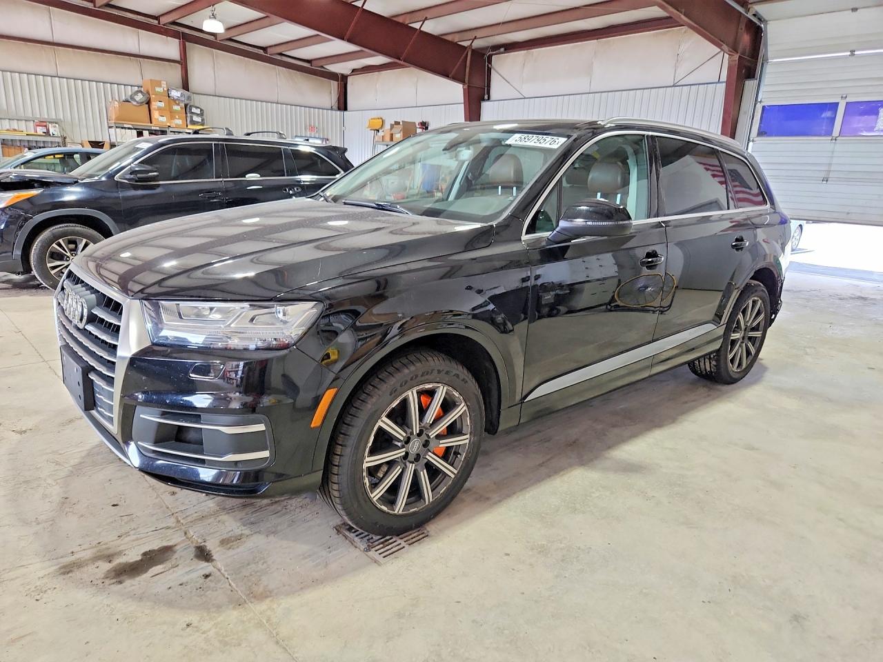 2017 AUDI Q7 quattro Premium Plus