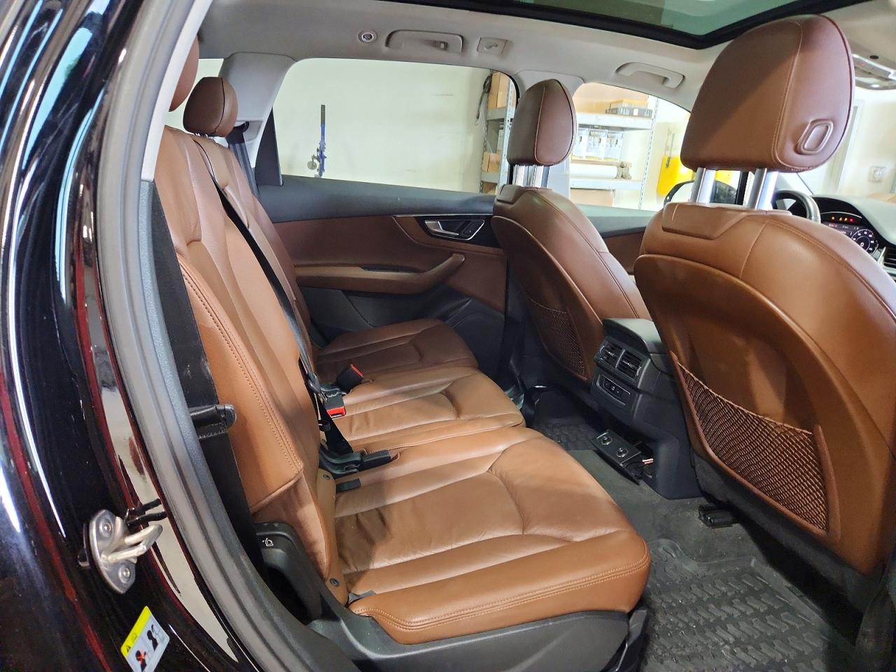 2017 AUDI Q7 quattro Premium Plus