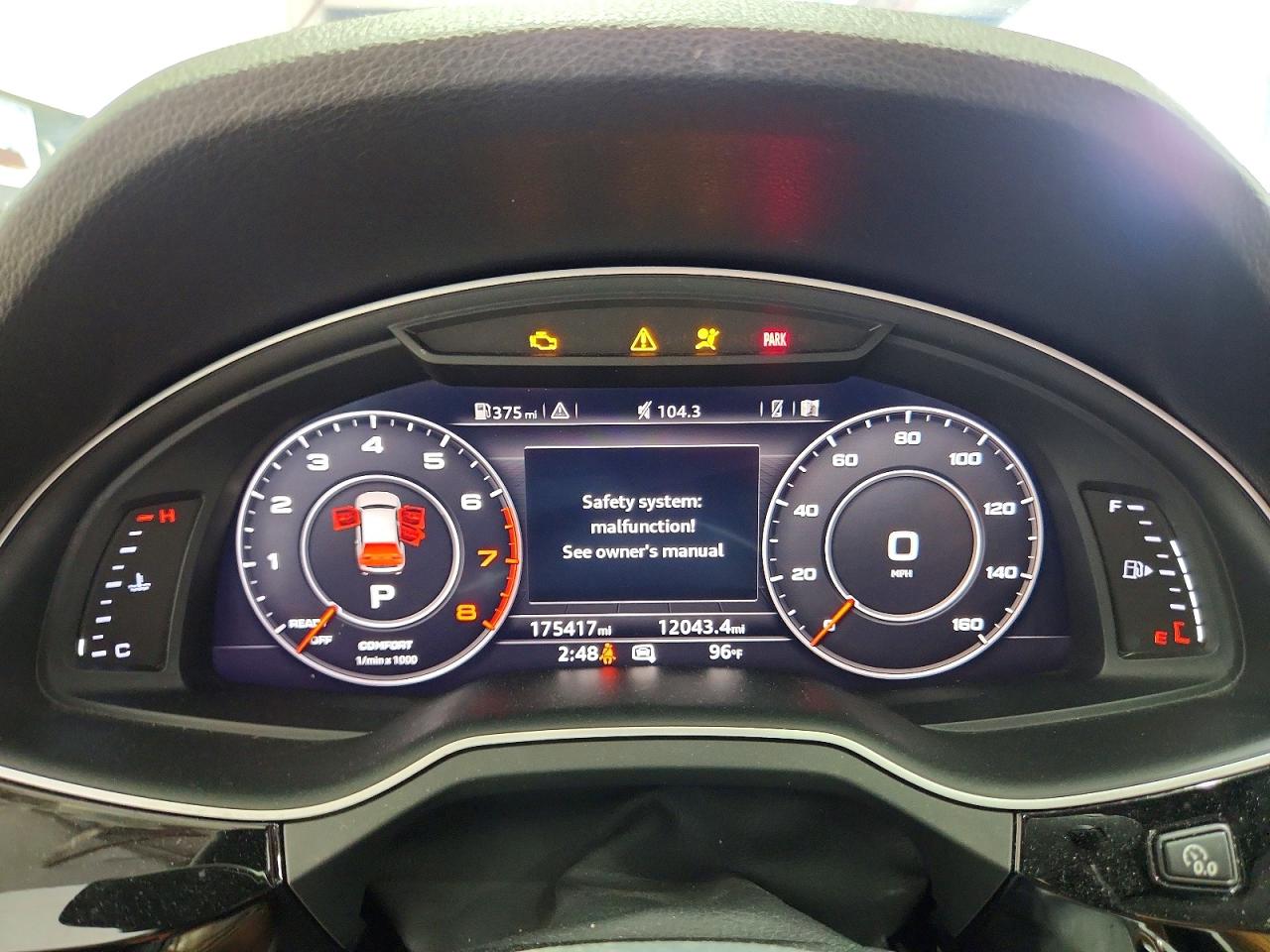 2017 AUDI Q7 quattro Premium Plus