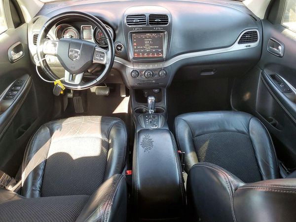 2018 DODGE JOURNEY Crossroad (M,U,C)