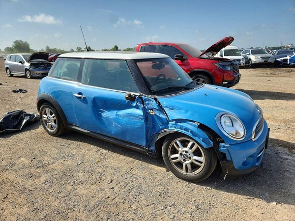 2013 MINI COOPER