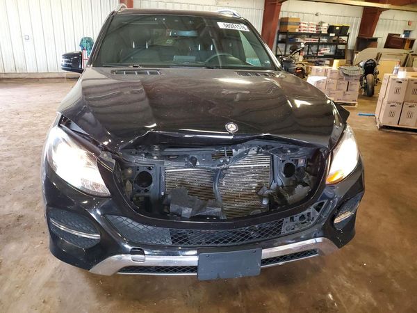 2017 MERCEDES-BENZ GLE