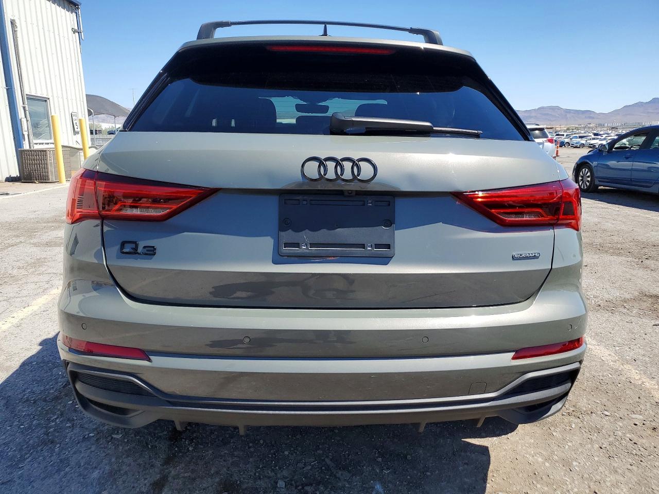 2024 AUDI Q3 S Line quattro Premium