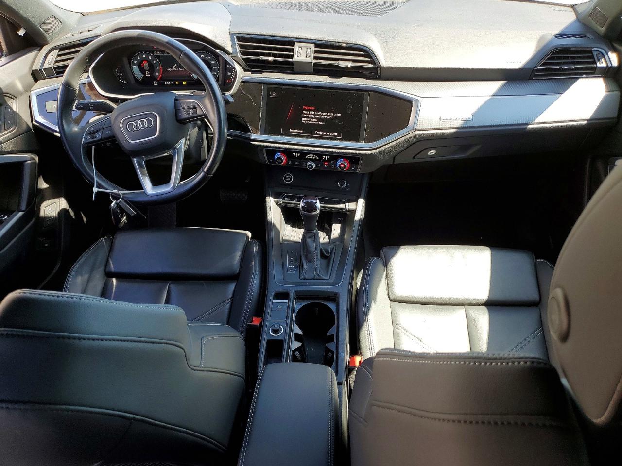 2024 AUDI Q3 S Line quattro Premium