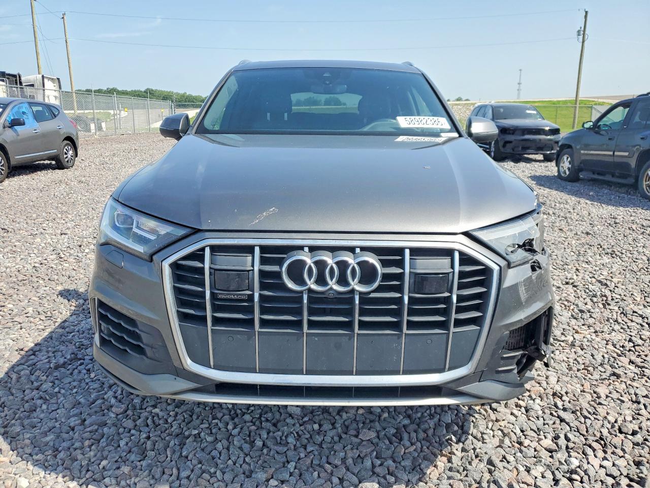 2021 AUDI Q7 quattro Premium Plus