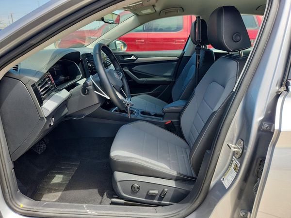 2025 VOLKSWAGEN JETTA SE