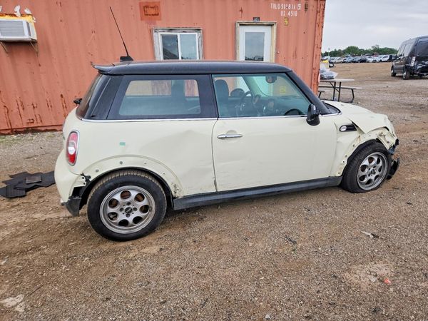 2012 MINI COOPER