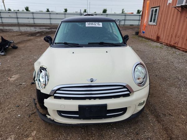 2012 MINI COOPER