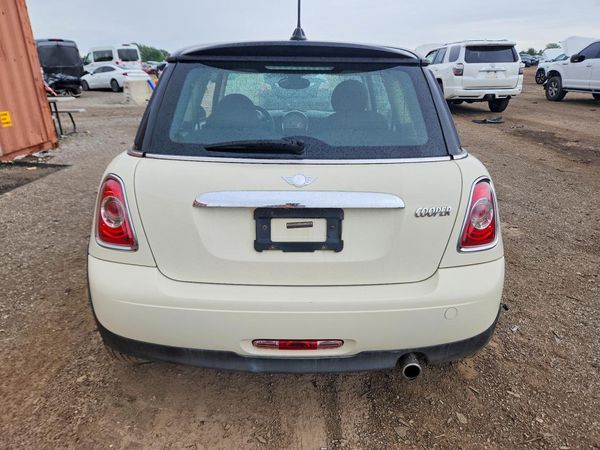2012 MINI COOPER