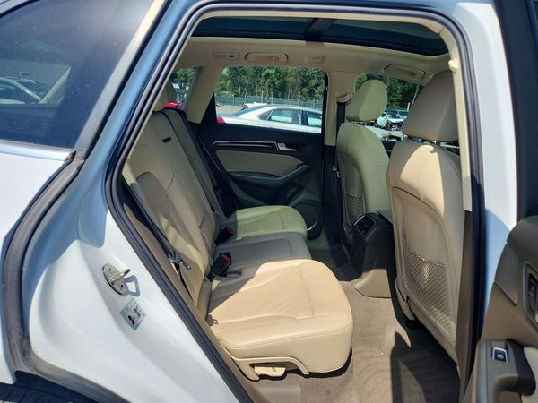2016 AUDI Q5 quattro Premium Plus