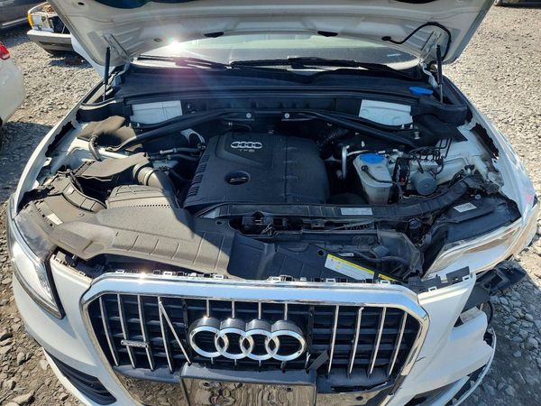 2016 AUDI Q5 quattro Premium Plus
