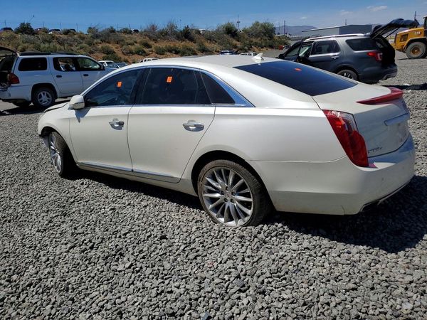 2014 CADILLAC XTS Platinum