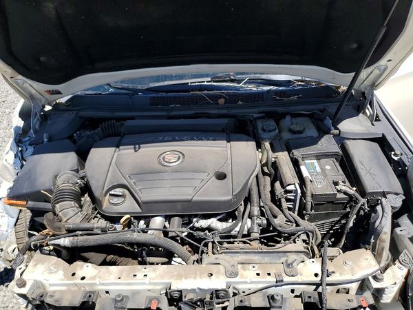 2014 CADILLAC XTS Platinum