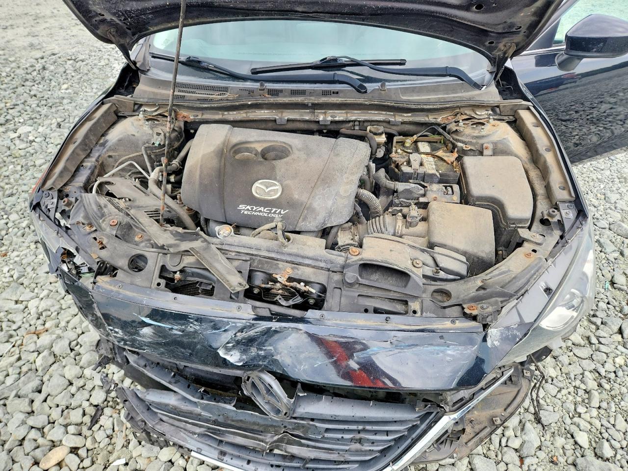 2016 MAZDA 3 SE