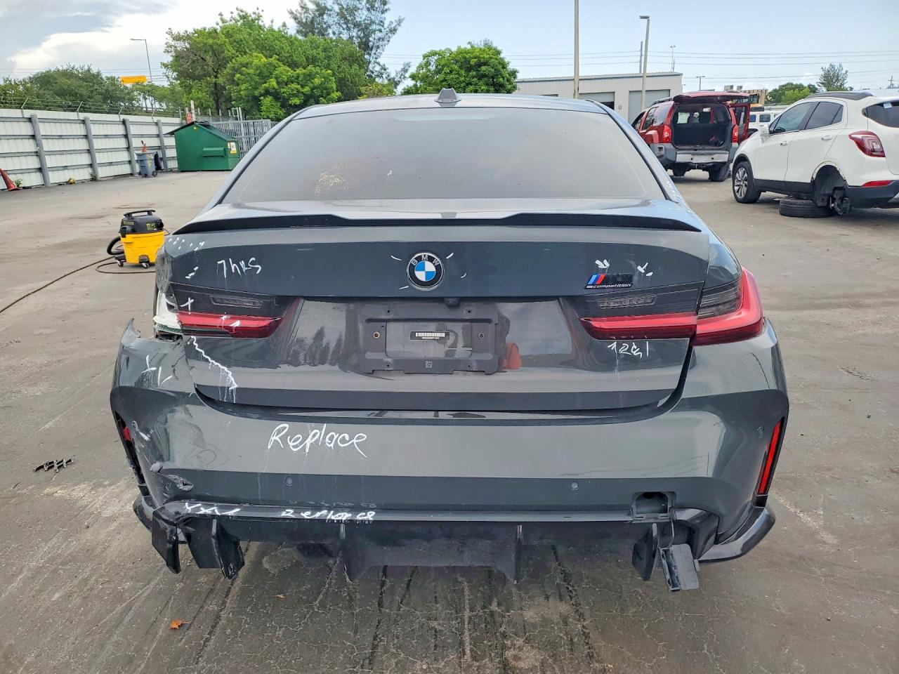 2023 BMW M3