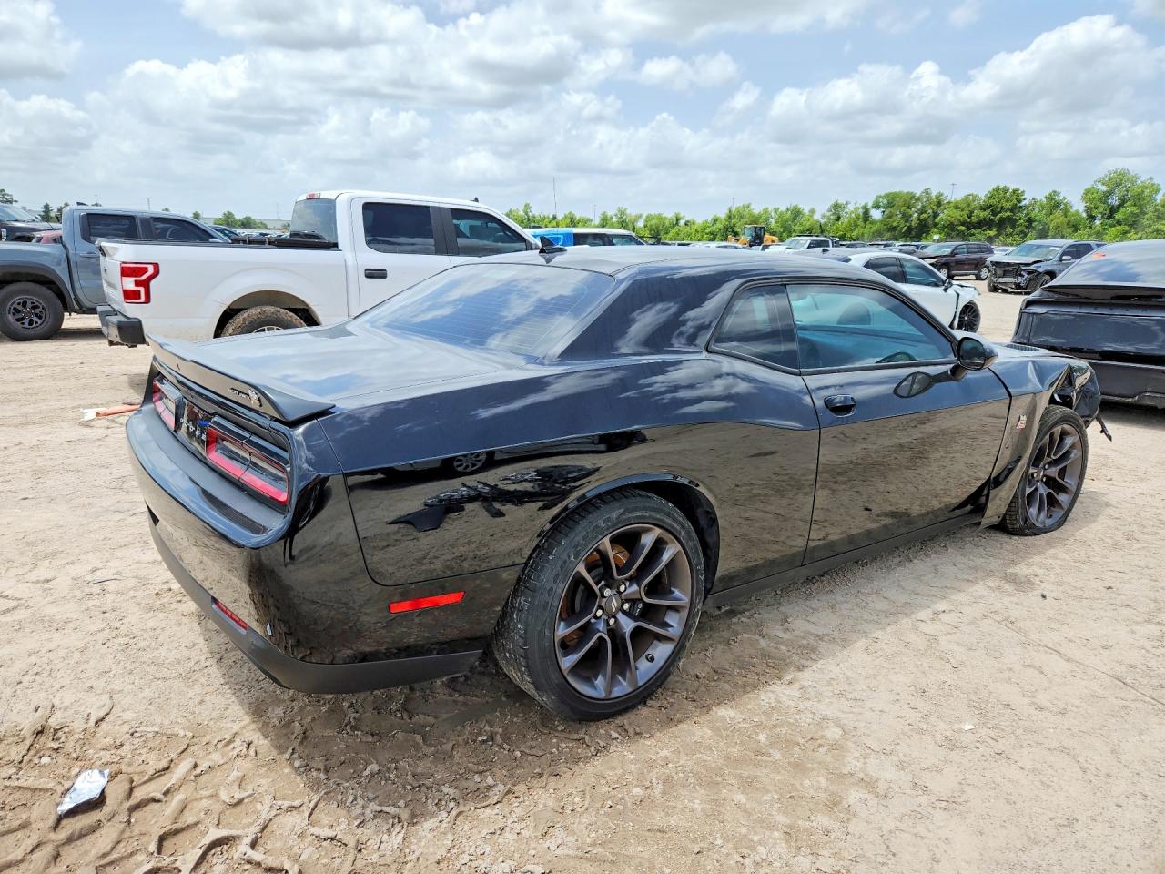 2022 DODGE CHALLENGER R/T SCAT PACK