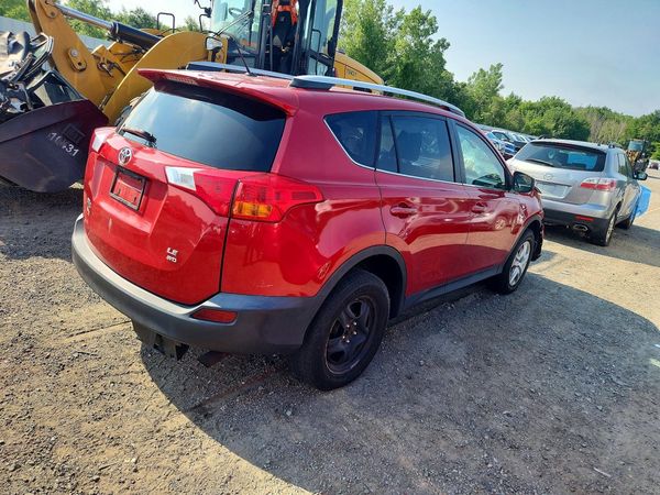 2015 TOYOTA RAV4