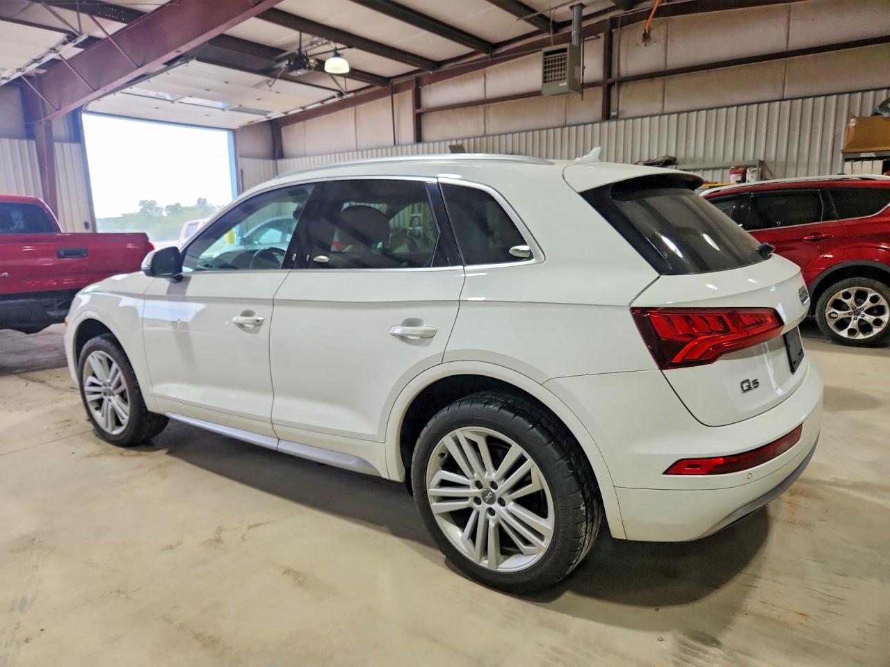 2018 AUDI Q5 quattro Premium Plus