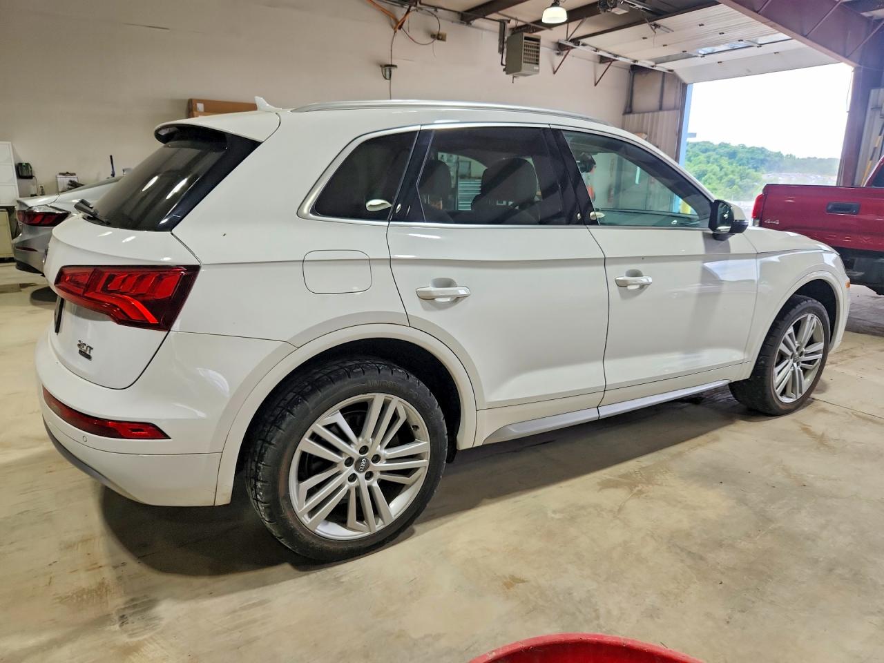 2018 AUDI Q5 quattro Premium Plus