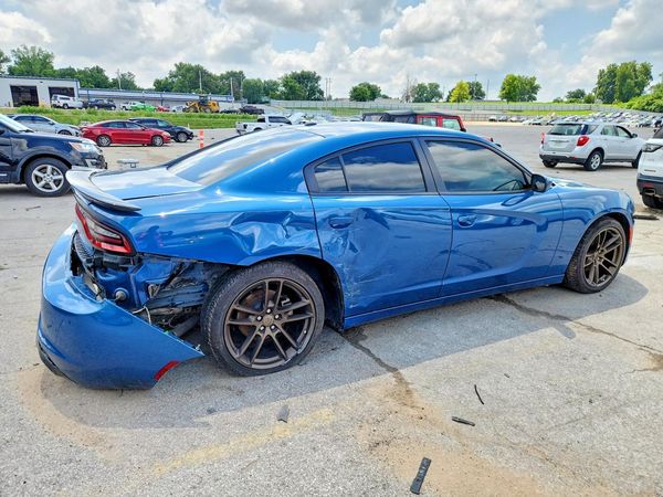 2022 DODGE CHARGER SXT