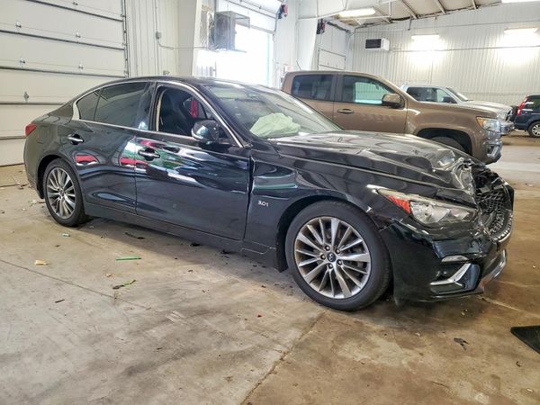 2018 INFINITI Q50