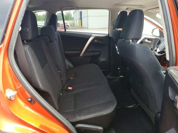 2015 TOYOTA RAV4 XLE (M Grade)