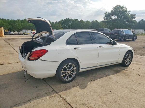 2015 MERCEDES-BENZ C 4-MATIC