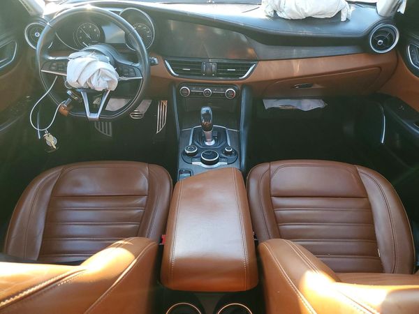 2019 ALFA ROMEO GIULIA TI RWD