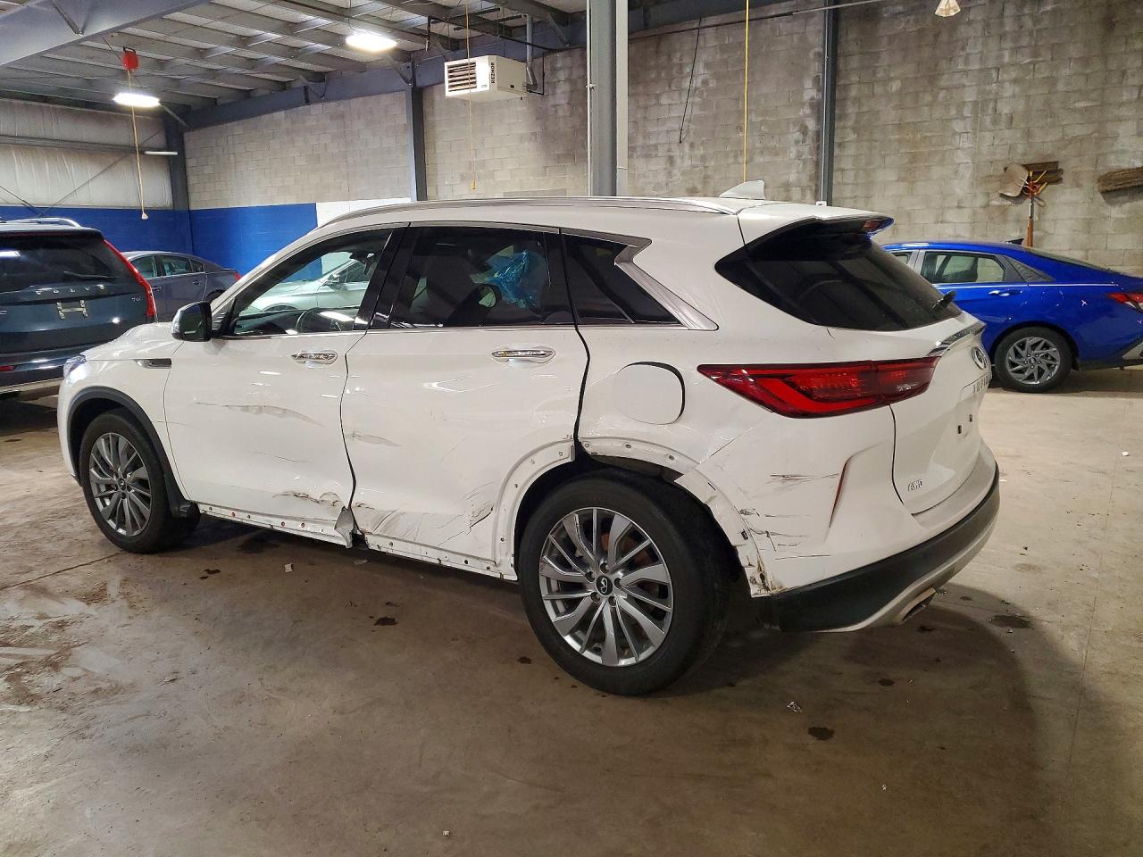 2024 INFINITI QX50 Luxe