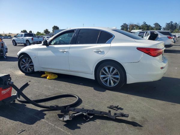 2017 INFINITI Q50