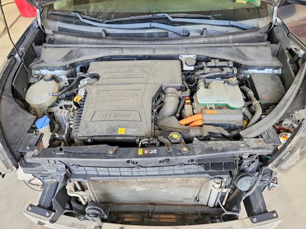 2017 KIA NIRO FE / LX / LX Tech