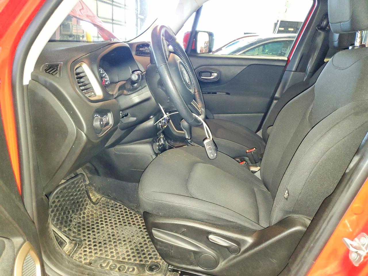 2017 JEEP RENEGADE LATITUDE 4X4