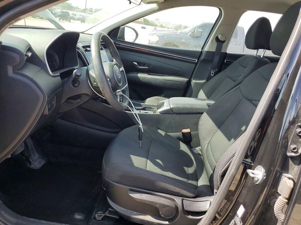 2022 HYUNDAI TUCSON SE