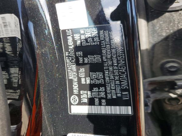 2022 HYUNDAI TUCSON SE