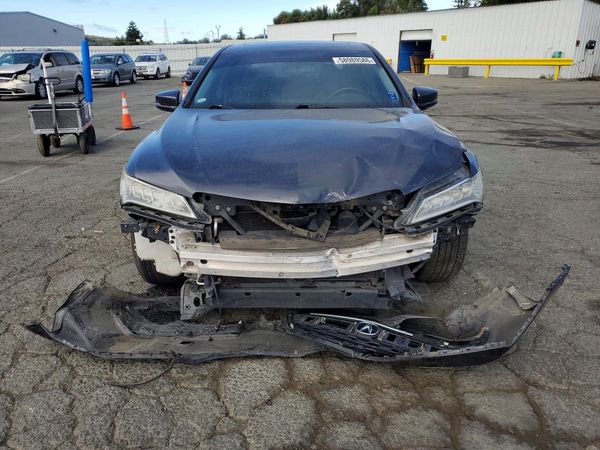 2015 ACURA TLX Base