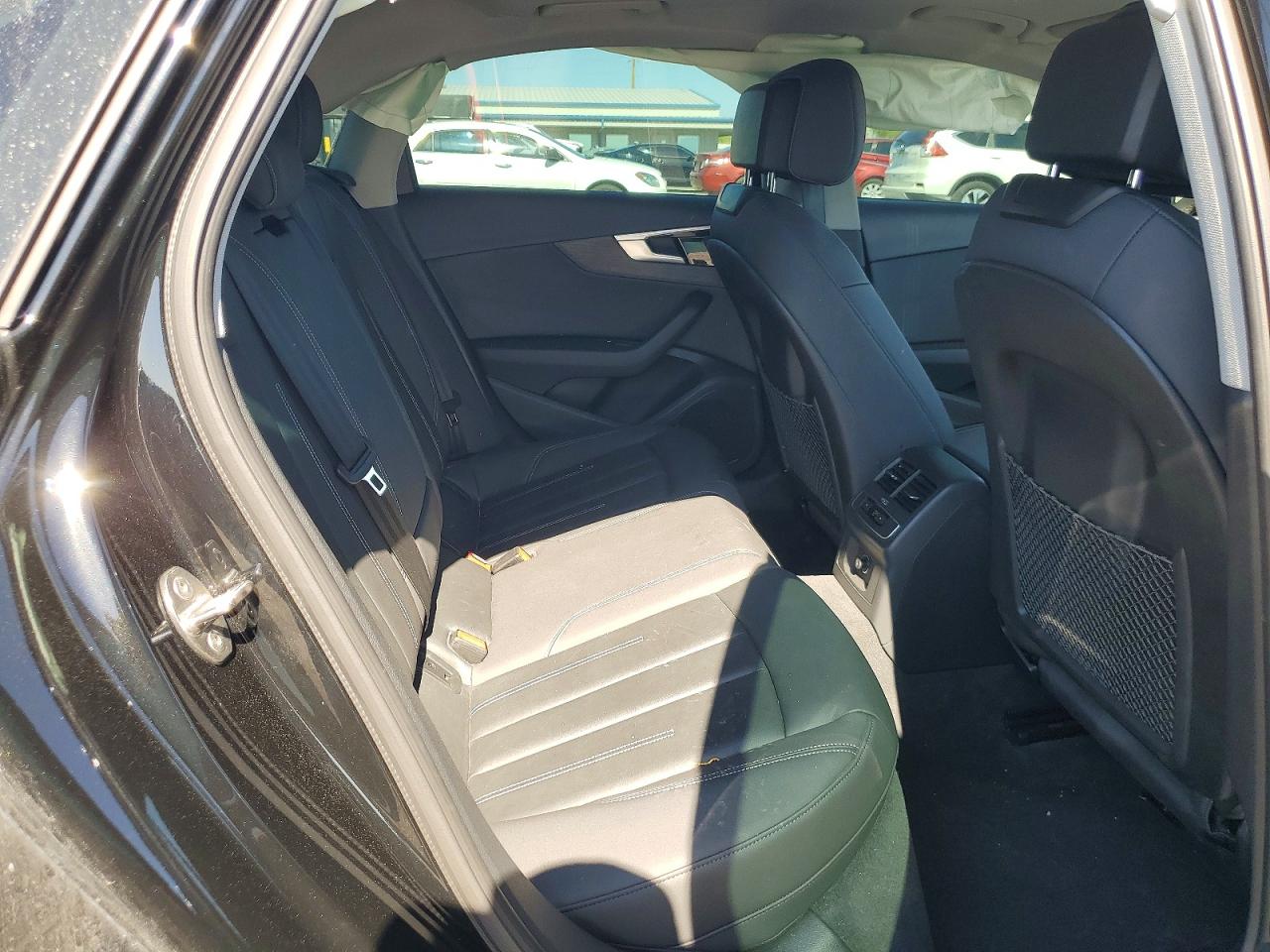 2021 AUDI A4 quattro Premium
