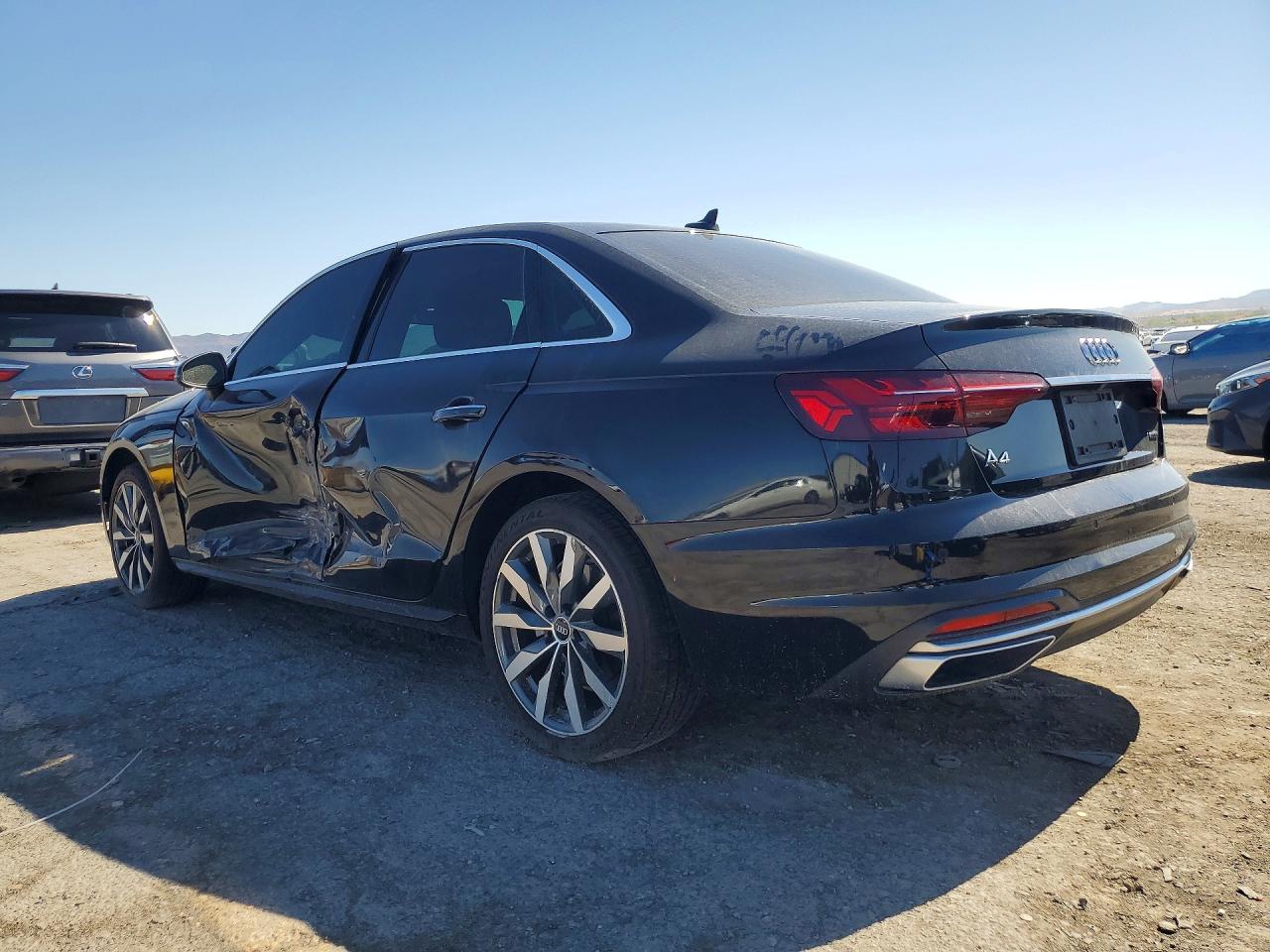 2021 AUDI A4 quattro Premium