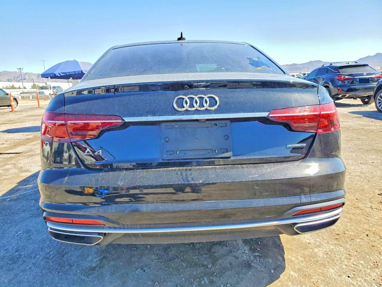 2021 AUDI A4 quattro Premium