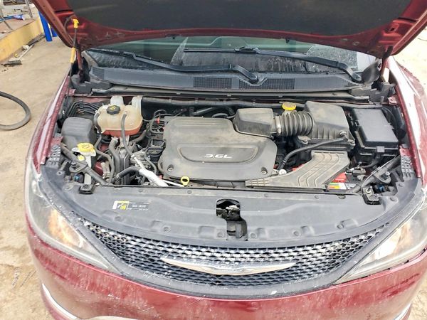 2018 CHRYSLER PACIFICA Touring L