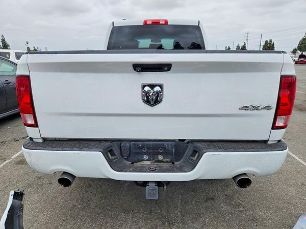 2017 RAM 1500 ST QUAD CAB 4X4