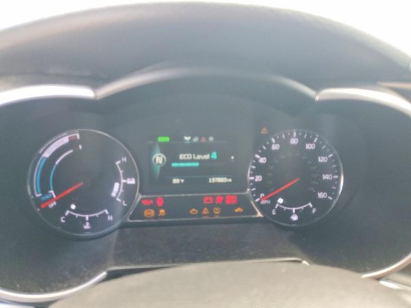 2014 KIA OPTIMA GL - Middle-low