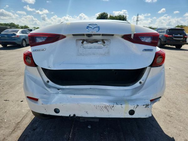 2016 MAZDA 3 Sport/GX