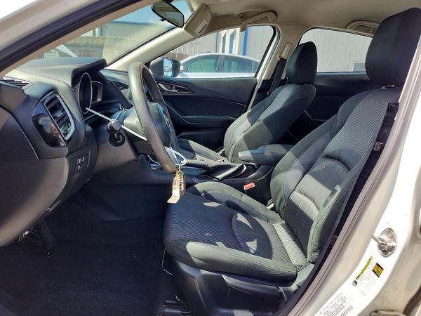 2016 MAZDA 3 Sport/GX