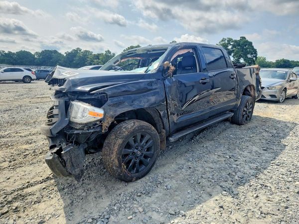 2021 TOYOTA TUNDRA