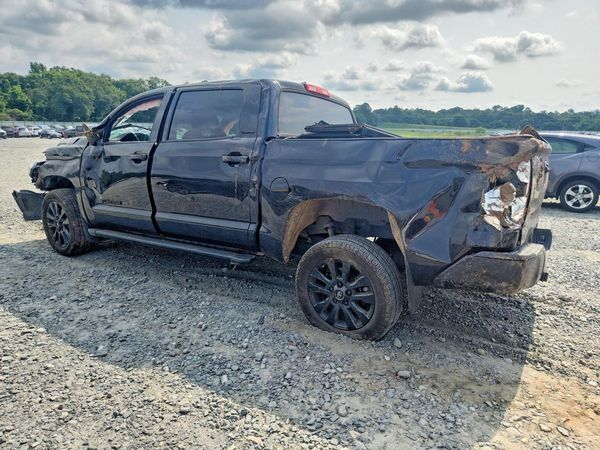 2021 TOYOTA TUNDRA Limited grade