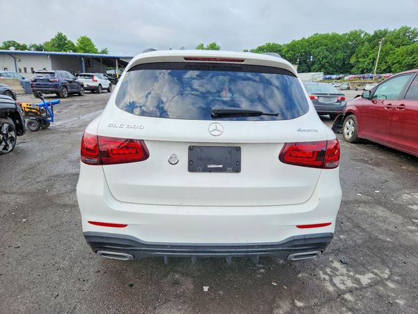 2020 MERCEDES-BENZ GLC GLC300-4M
