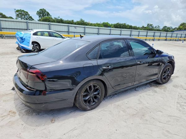 2017 VOLKSWAGEN PASSAT S