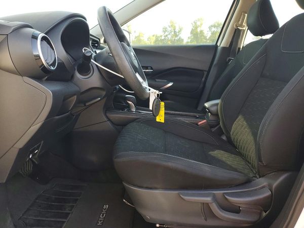 2021 NISSAN KICKS SV