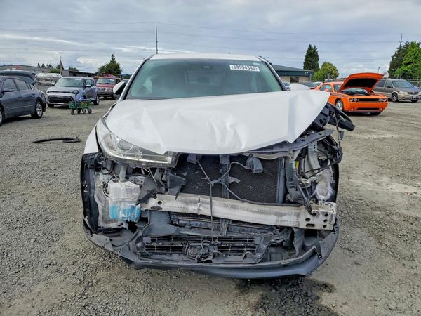 2017 TOYOTA HIGHLANDER LE/LE Plus